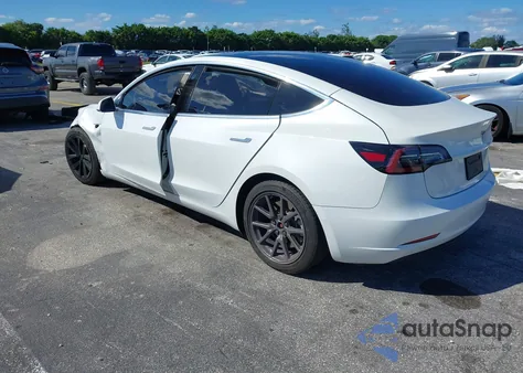 2020 Tesla Model 3 Standard Range Plus Rear-Wheel Drive/Standard Range Rear-Wheel Drive from USA, damaged, VIN 5YJ3E1EA8LF783631
